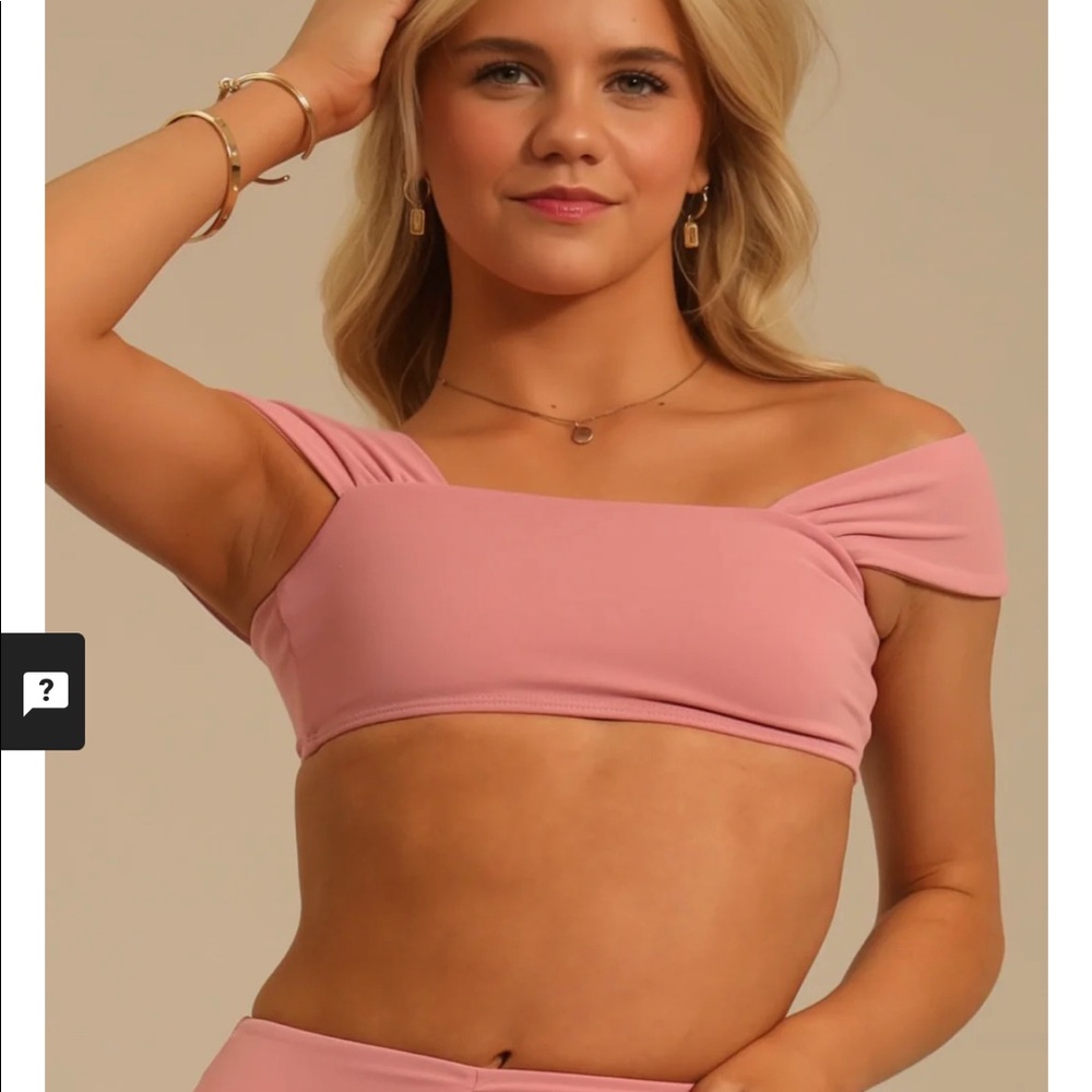 TIGER FRIDAY Victoria Crop Top - Primrose—NEW WITHOUT TAGS—  Small